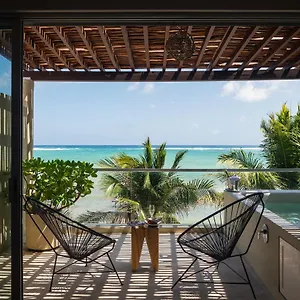**** Hotel Mereva Mexico